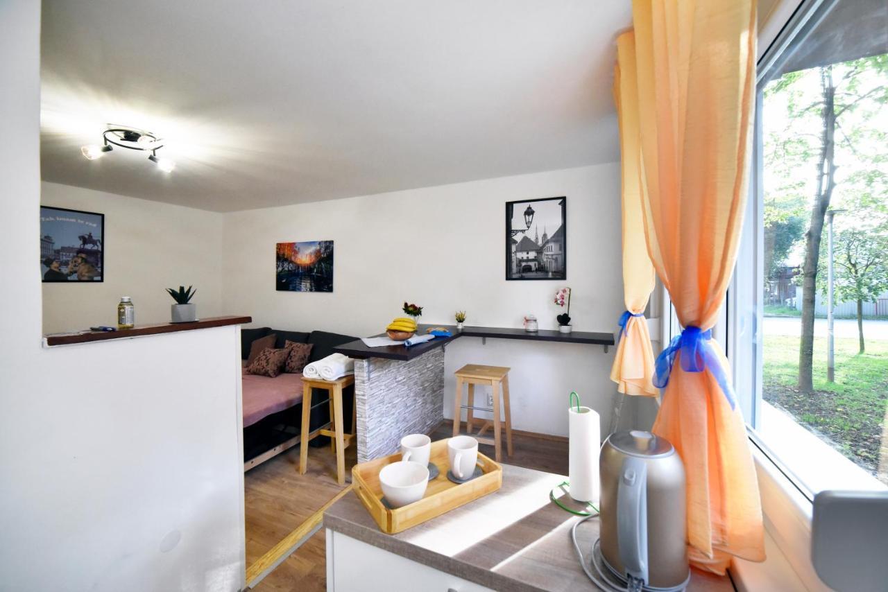 Studio Apartment Aneta Zagreb Exteriör bild