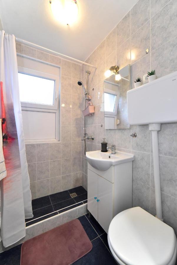 Studio Apartment Aneta Zagreb Exteriör bild